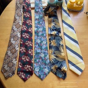 Set tie different brands good condition, #57